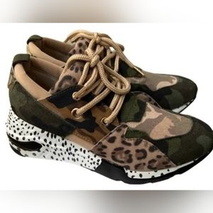Steve Madden Women's Cliff Sneaker size: 7.5